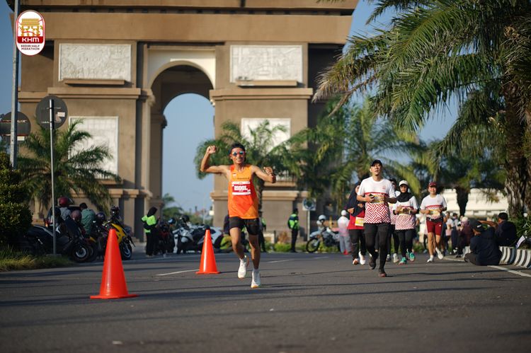 Race photo from Kediri Half Marathon 2024