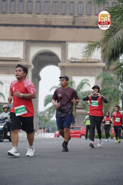 Race photo from Kediri Half Marathon 2025