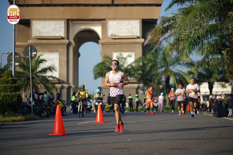 Race photo from Kediri Half Marathon 2024