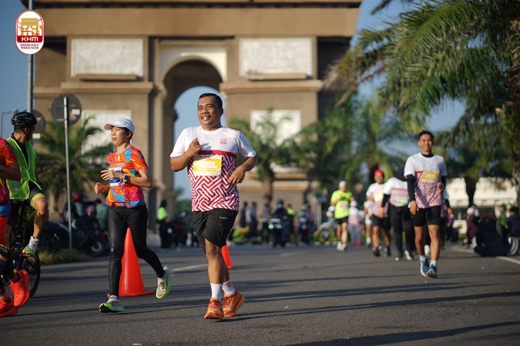 Race photo from Kediri Half Marathon 2024