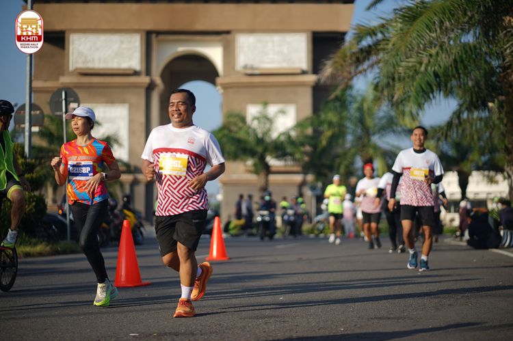 Race photo from Kediri Half Marathon 2024