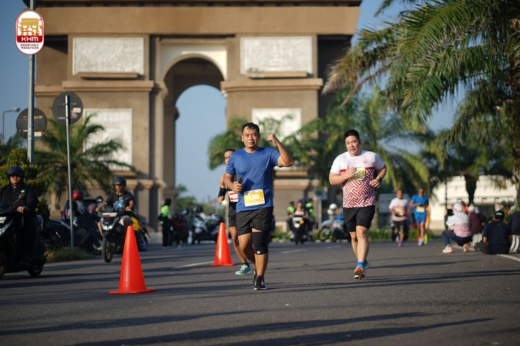 Race photo from Kediri Half Marathon 2024