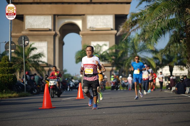Race photo from Kediri Half Marathon 2024
