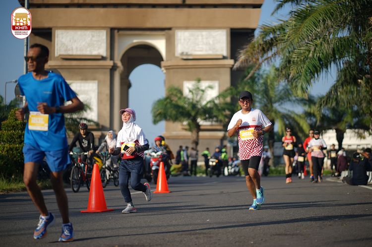Race photo from Kediri Half Marathon 2024
