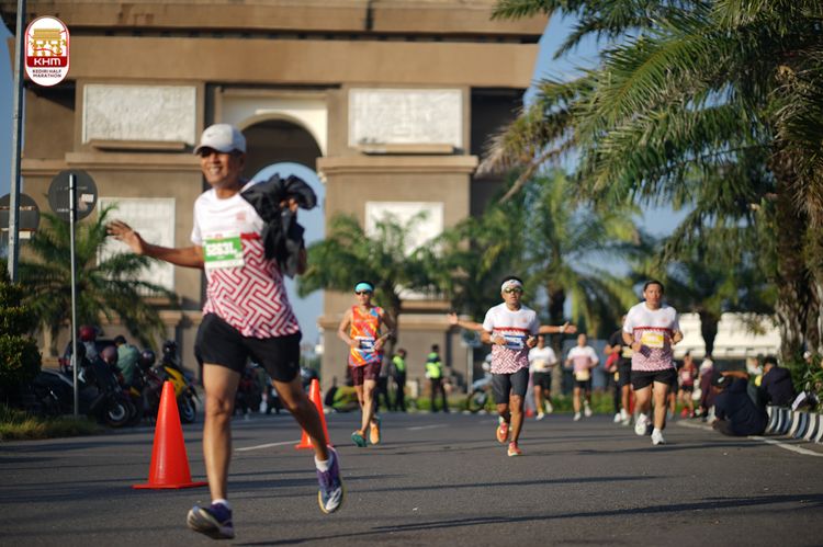 Race photo from Kediri Half Marathon 2024