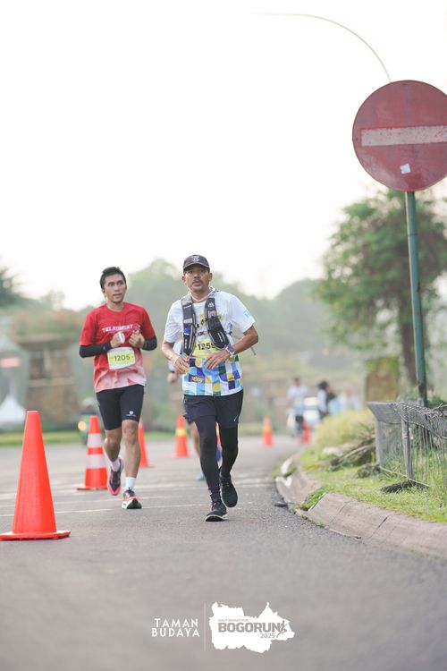 Race photo from Taman Budaya x BOGORUN 2025