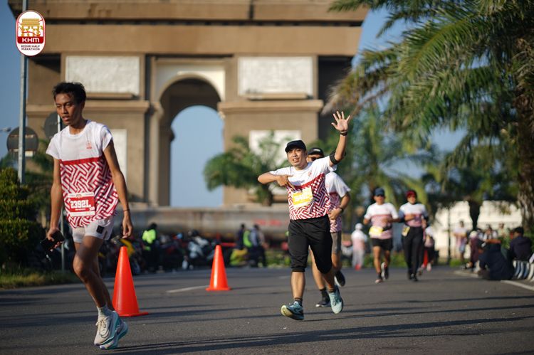 Race photo from Kediri Half Marathon 2024