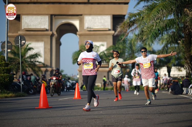 Race photo from Kediri Half Marathon 2024