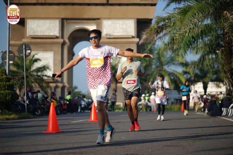 Race photo from Kediri Half Marathon 2024