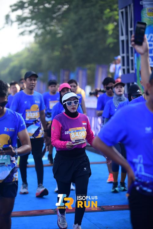 Race photo from Isoplus Run 2024 Surabaya