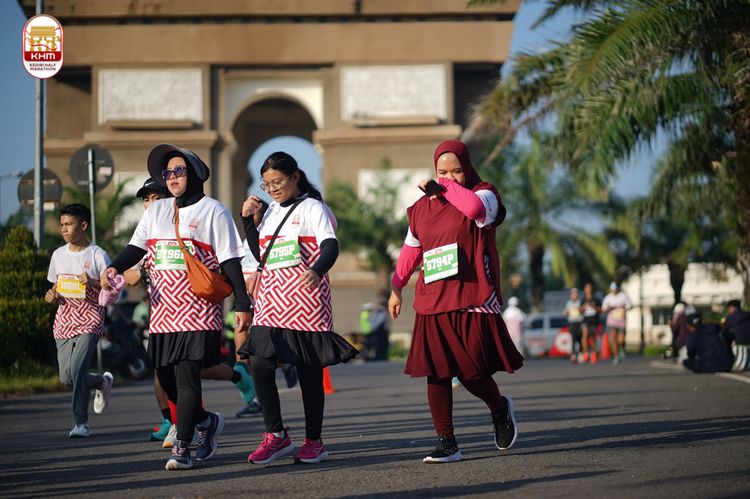Race photo from Kediri Half Marathon 2024