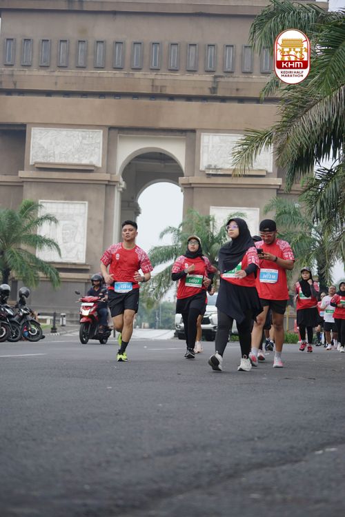 Race photo from Kediri Half Marathon 2025