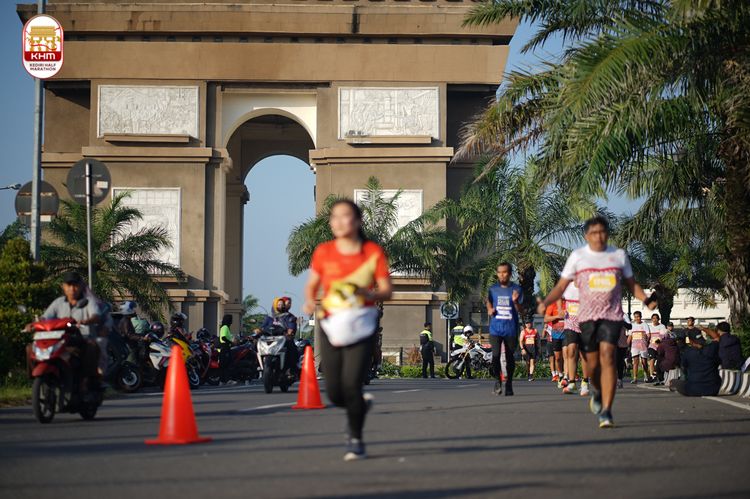 Race photo from Kediri Half Marathon 2024