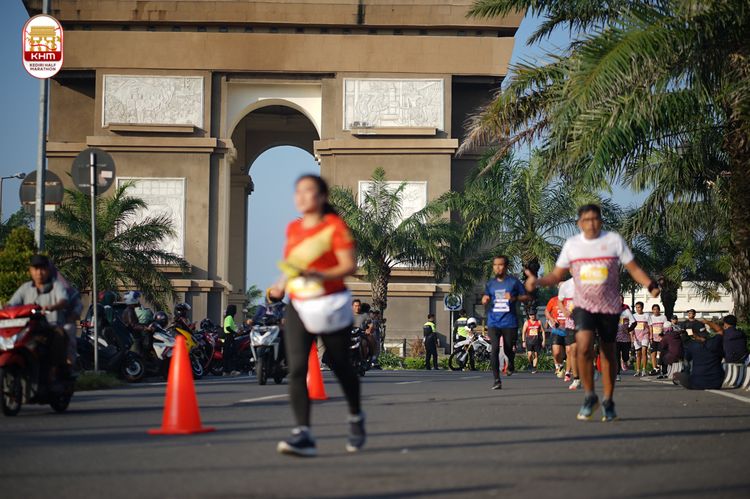 Race photo from Kediri Half Marathon 2024