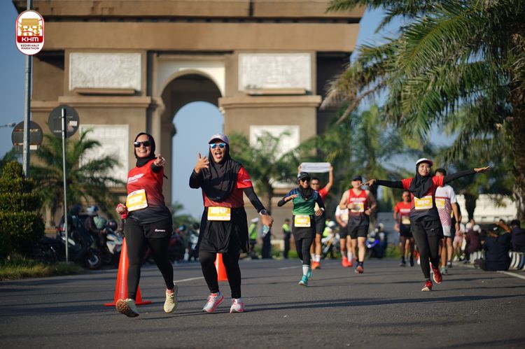 Race photo from Kediri Half Marathon 2024