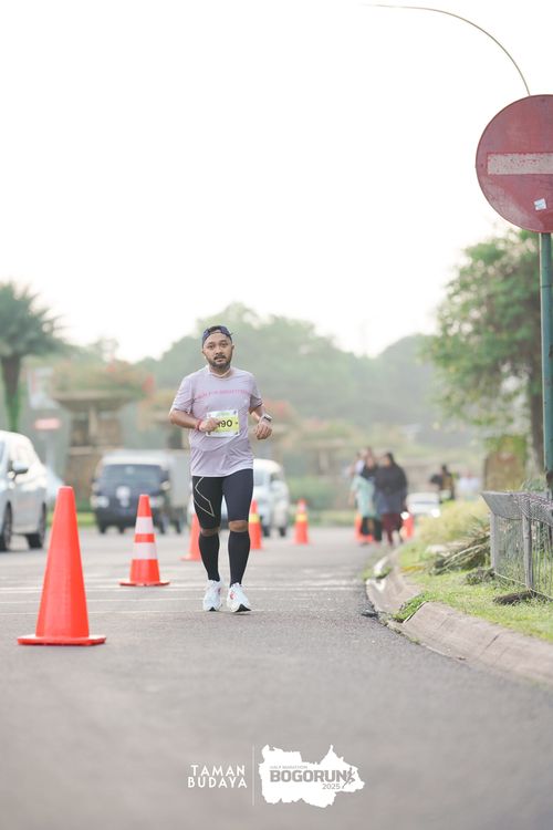 Race photo from Taman Budaya x BOGORUN 2025