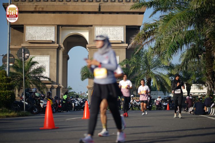 Race photo from Kediri Half Marathon 2024