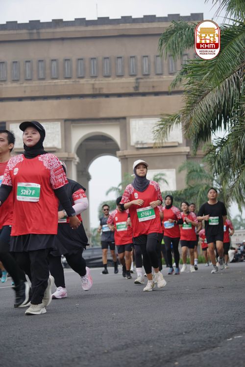 Race photo from Kediri Half Marathon 2025