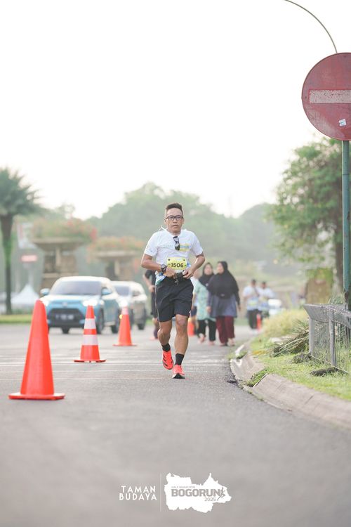 Race photo from Taman Budaya x BOGORUN 2025