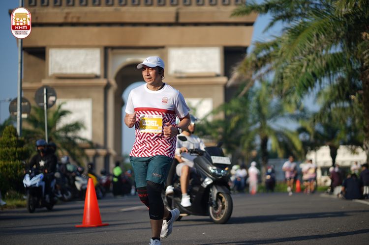 Race photo from Kediri Half Marathon 2024
