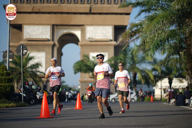 Race photo from Kediri Half Marathon 2024