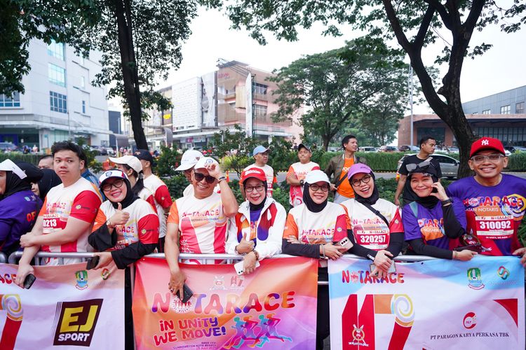 Race photo from NOTARACE 2025