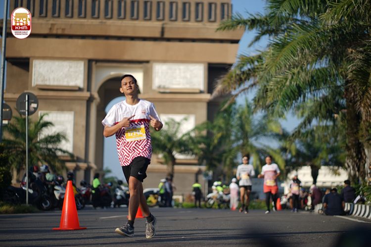 Race photo from Kediri Half Marathon 2024