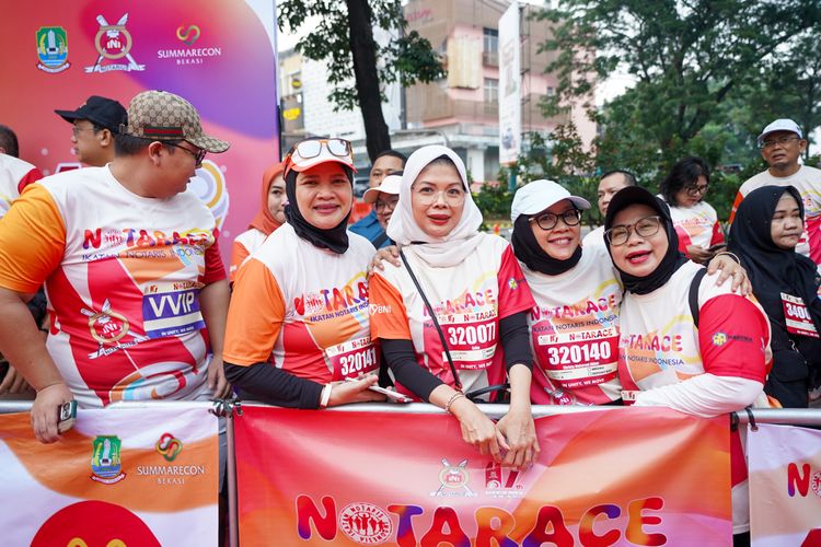 Race photo from NOTARACE 2025