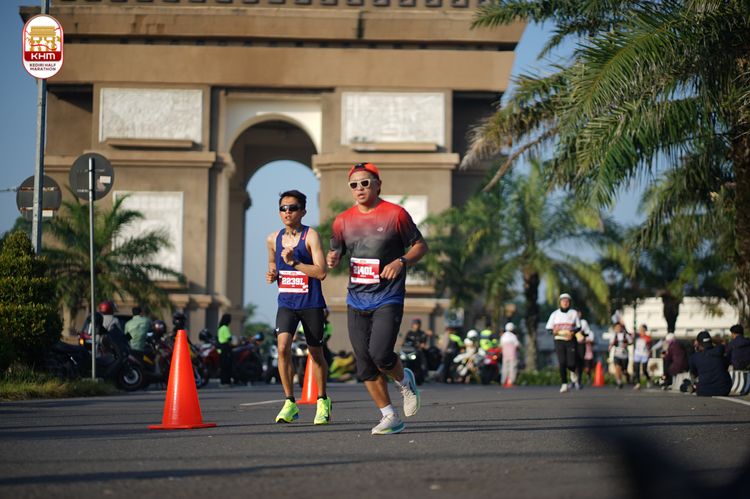 Race photo from Kediri Half Marathon 2024