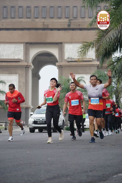 Race photo from Kediri Half Marathon 2025