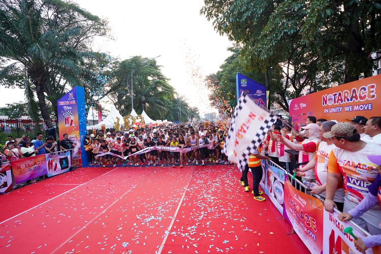 Race photo from NOTARACE 2025