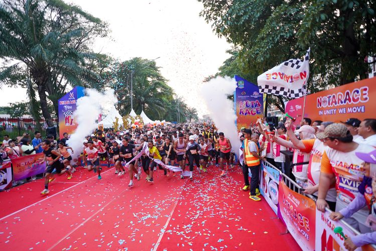 Race photo from NOTARACE 2025