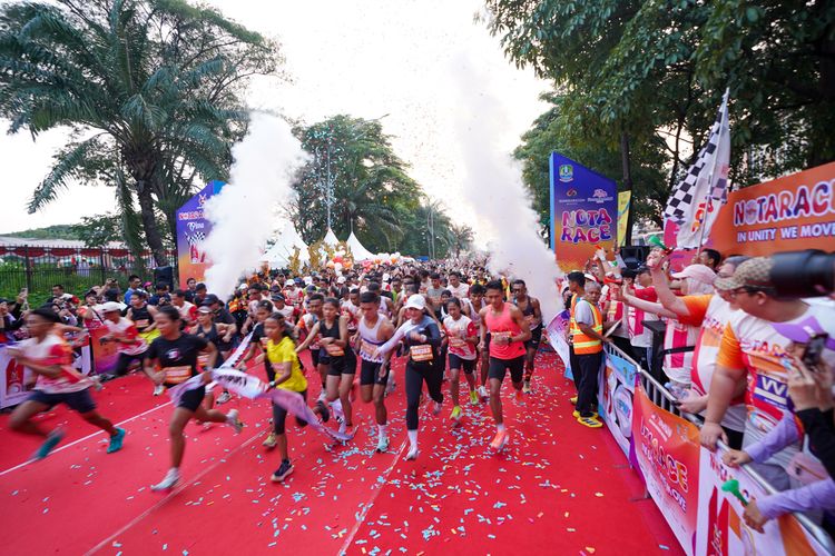Race photo from NOTARACE 2025