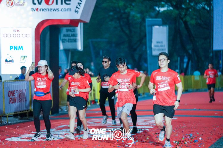 Race photo from ONE RUN 10K 2025
