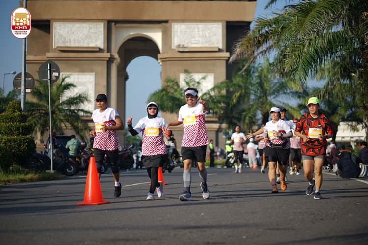 Race photo from Kediri Half Marathon 2024