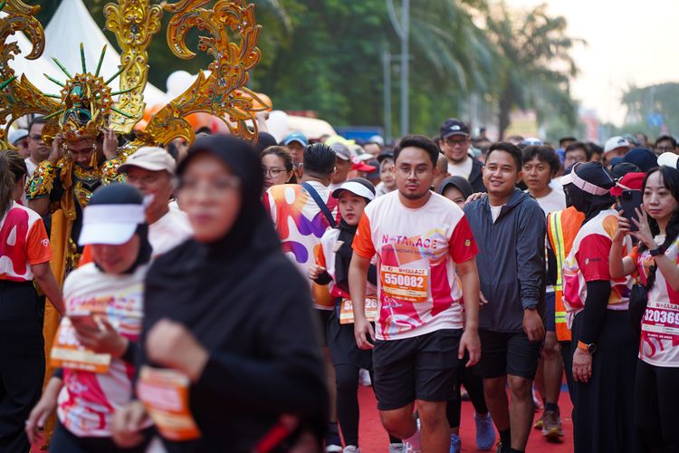 Race photo from NOTARACE 2025
