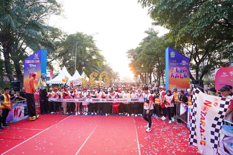 Race photo from NOTARACE 2025