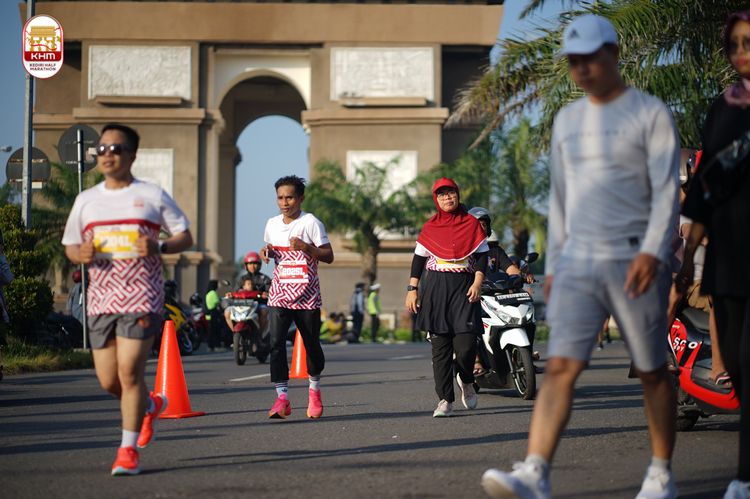 Race photo from Kediri Half Marathon 2024