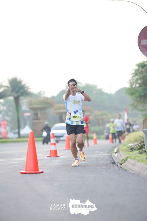 Race photo from Taman Budaya x BOGORUN 2025