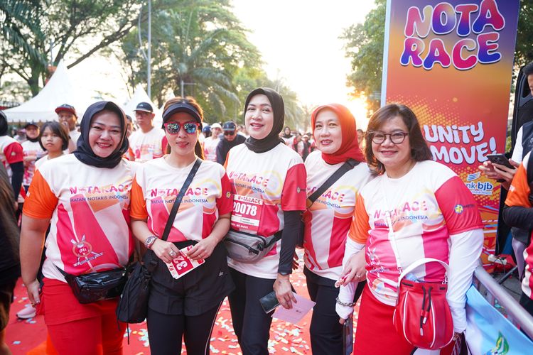 Race photo from NOTARACE 2025