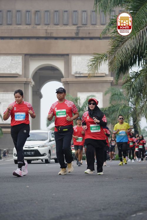 Race photo from Kediri Half Marathon 2025