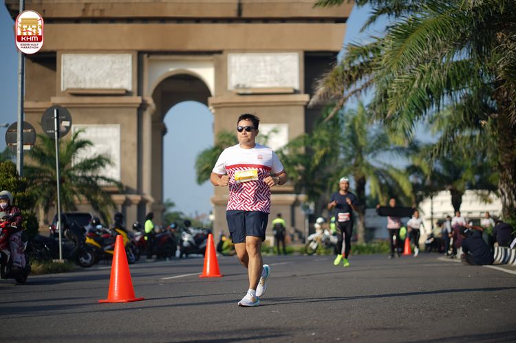 Race photo from Kediri Half Marathon 2024