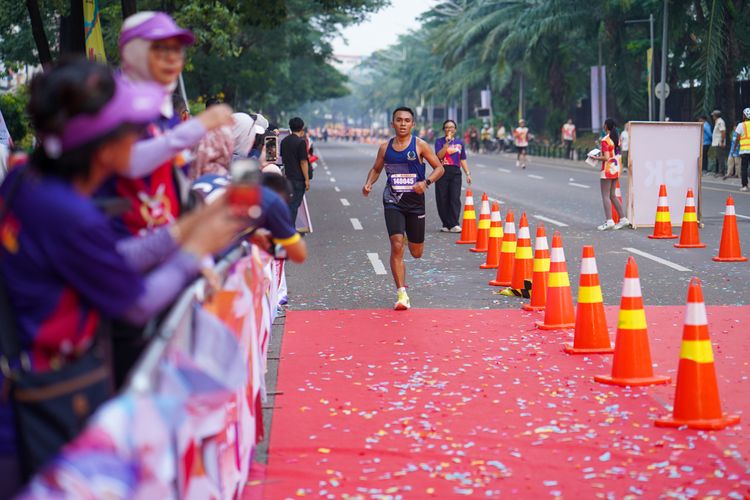 Race photo from NOTARACE 2025