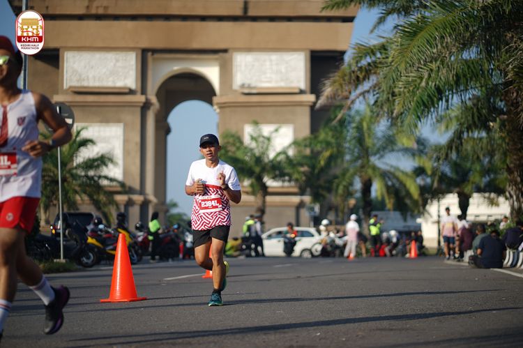 Race photo from Kediri Half Marathon 2024
