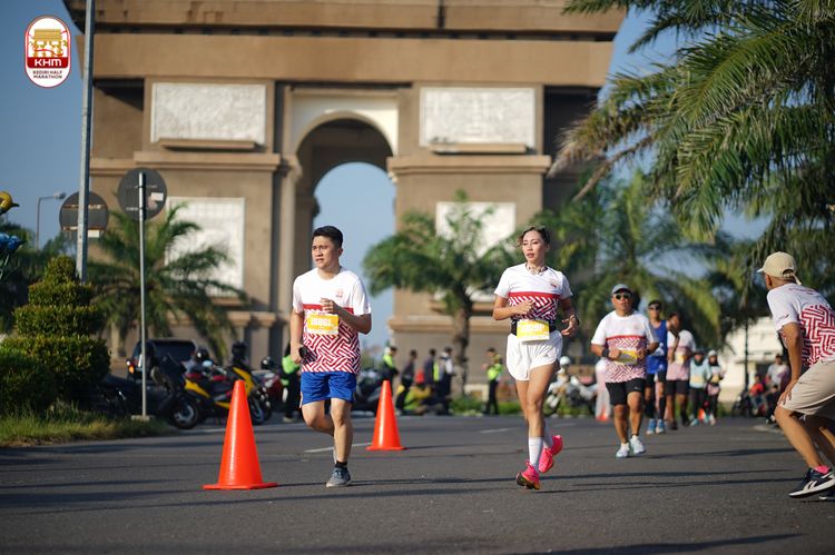 Race photo from Kediri Half Marathon 2024