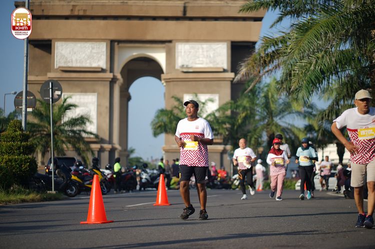 Race photo from Kediri Half Marathon 2024