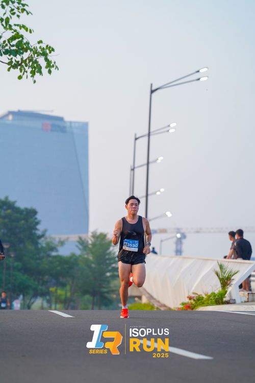 Race photo from ISOPLUS RUN 2025 - JAKARTA