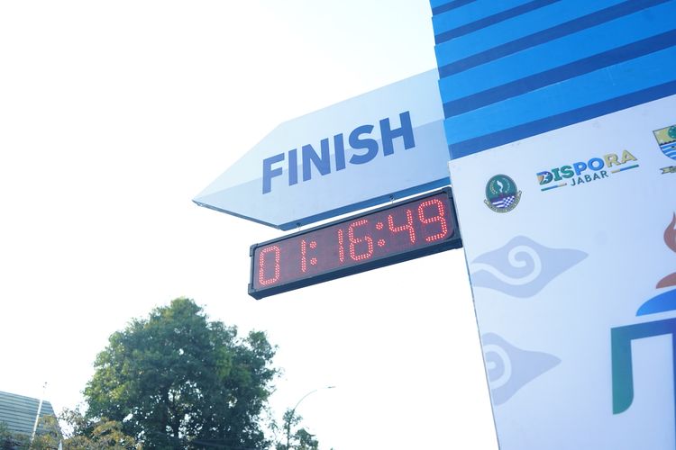 Race photo from Jabar Run 10K 2024