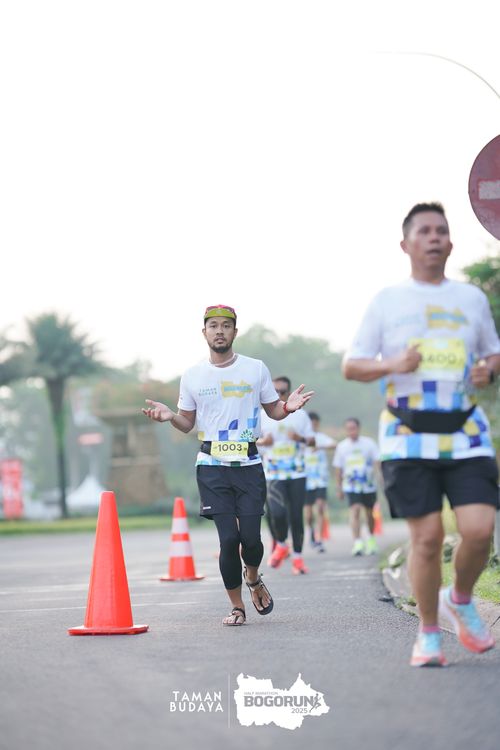 Race photo from Taman Budaya x BOGORUN 2025