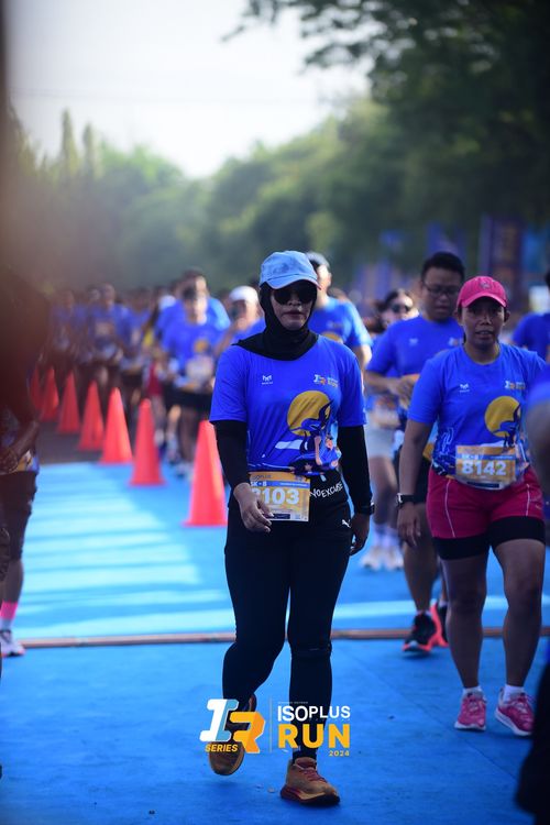 Race photo from Isoplus Run 2024 Surabaya